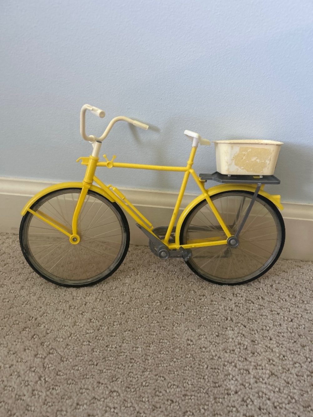 Vintage 90s Barbie bicycle